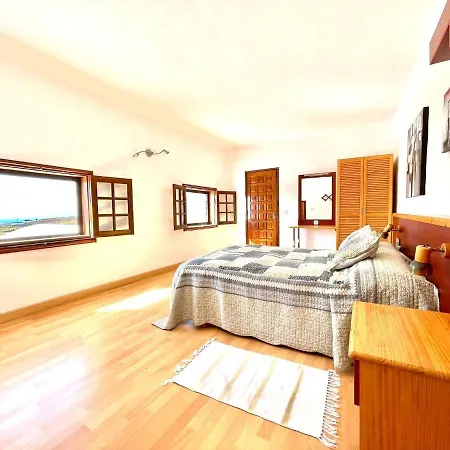 Casa Rural Con Piscina, Wifi Y Estupenda Vistas A Volcan, Lanzarote Villa