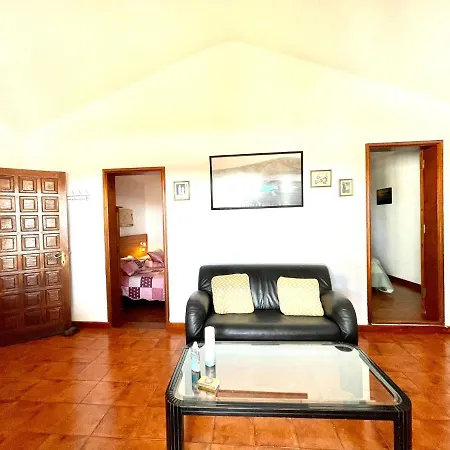 Villa Casa Rural Con Piscina, Wifi Y Estupenda Vistas A Volcan, Lanzarote Costa Teguise