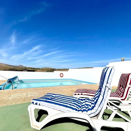 Casa Rural Con Piscina, Wifi Y Estupenda Vistas A Volcan, Lanzarote Villa
